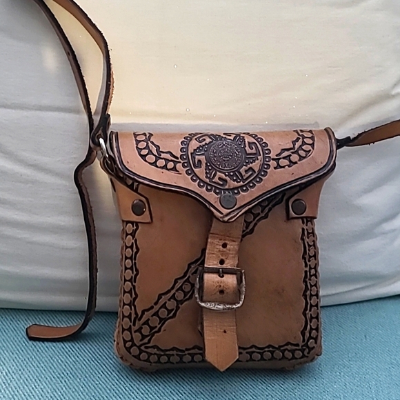 Mexico Mini Crossbody - Picture 1 of 9